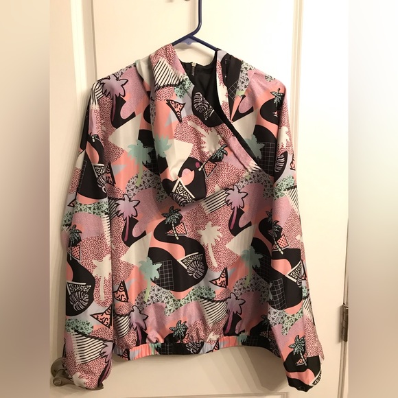 Jacket - Picture 2 of 4